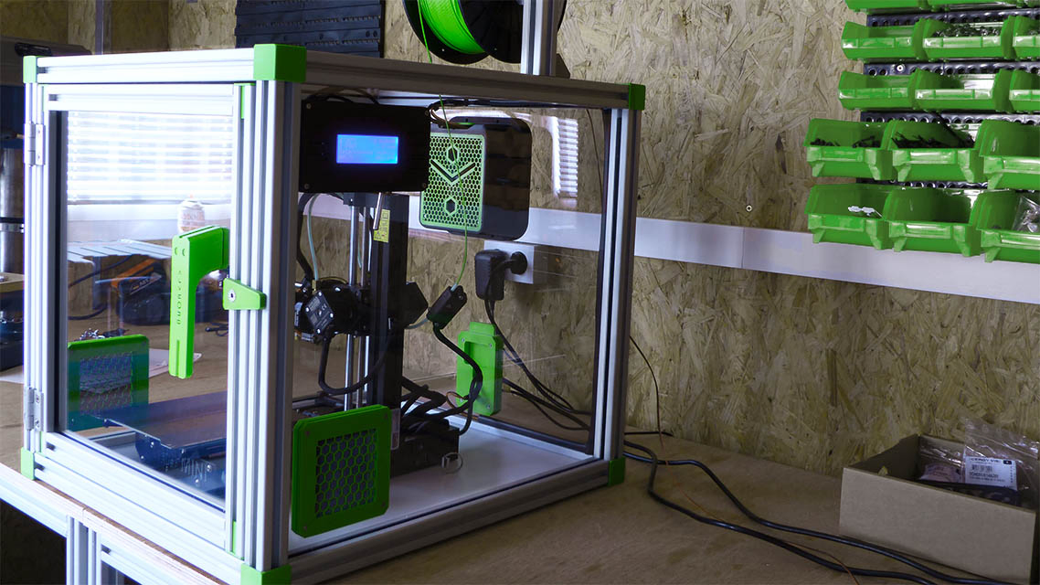 Boite UV DIY pour curage ? - Anycubic - Forum pour les imprimantes 3D et  l'impression 3D